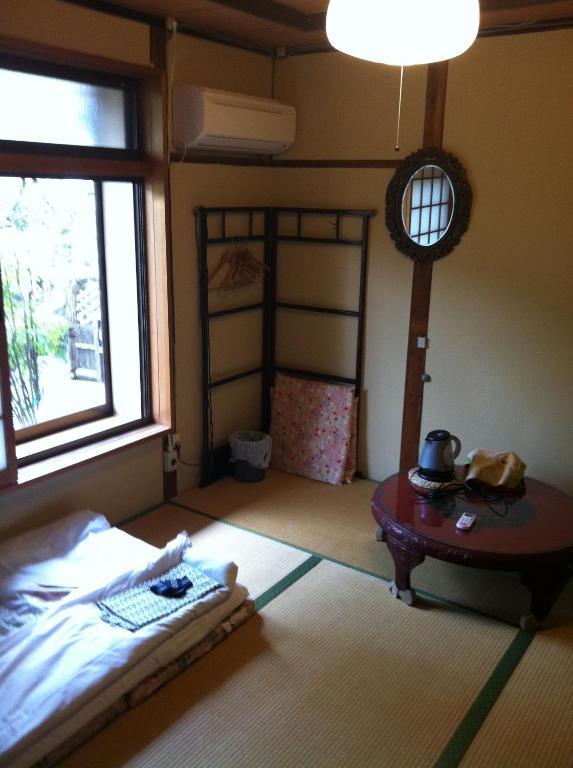 Rakucho Ryokan Киото Стая снимка